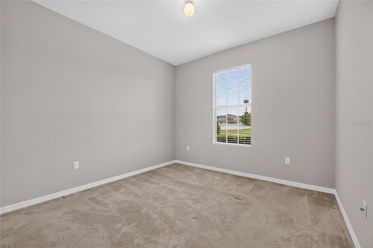 2637 WALDEN WOODS DRIVE — photo 23 of 43