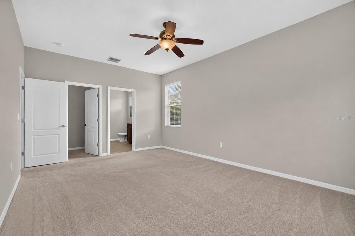 2637 WALDEN WOODS DRIVE — photo 15 of 43