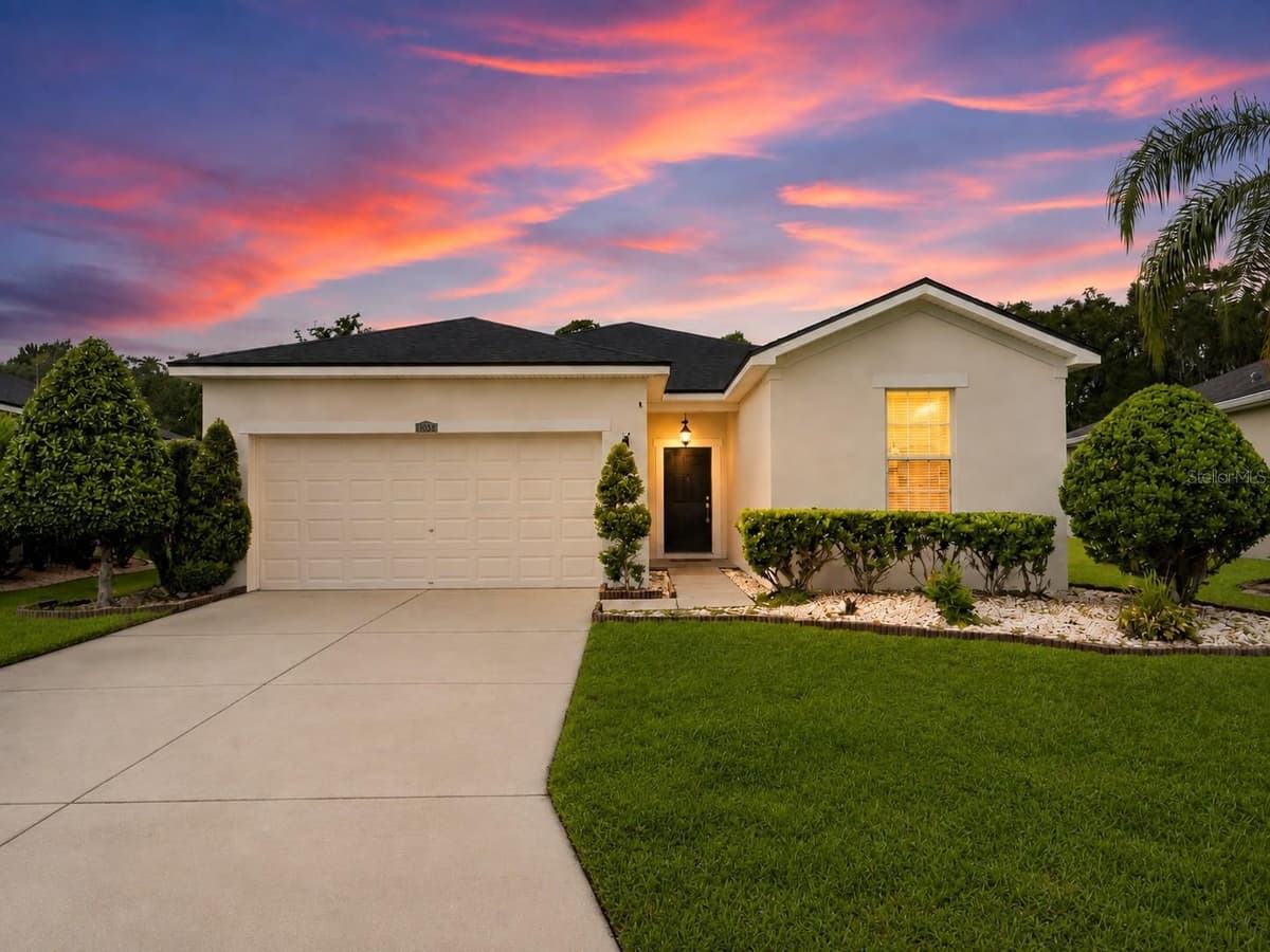 2637 WALDEN WOODS DRIVE — photo 30 of 43