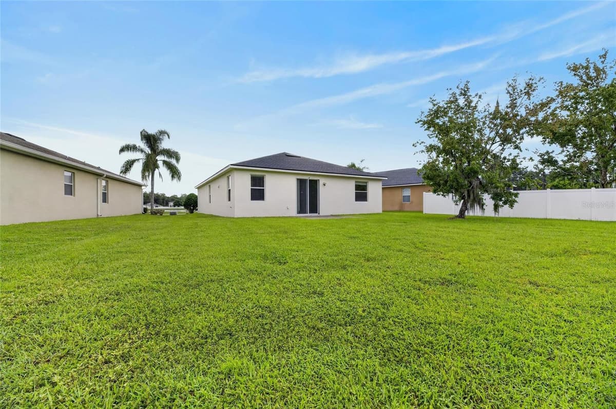 2637 WALDEN WOODS DRIVE — photo 33 of 43