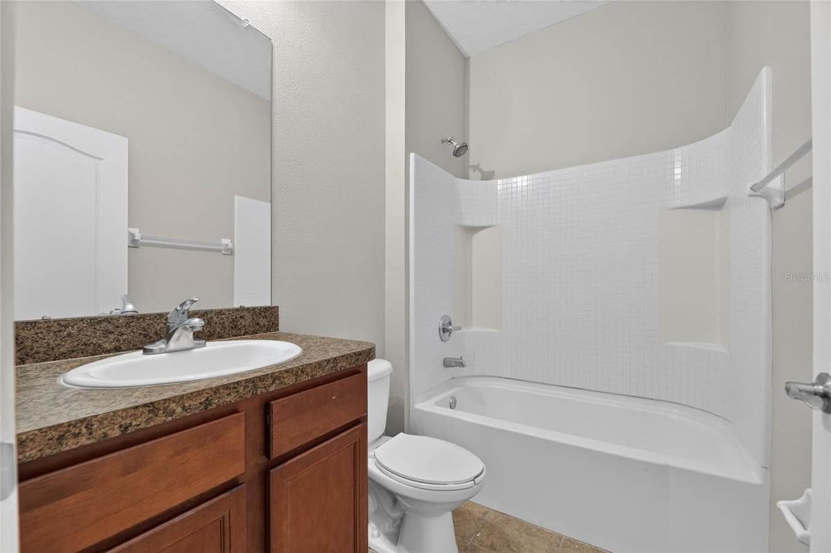 2637 WALDEN WOODS DRIVE — photo 21 of 43