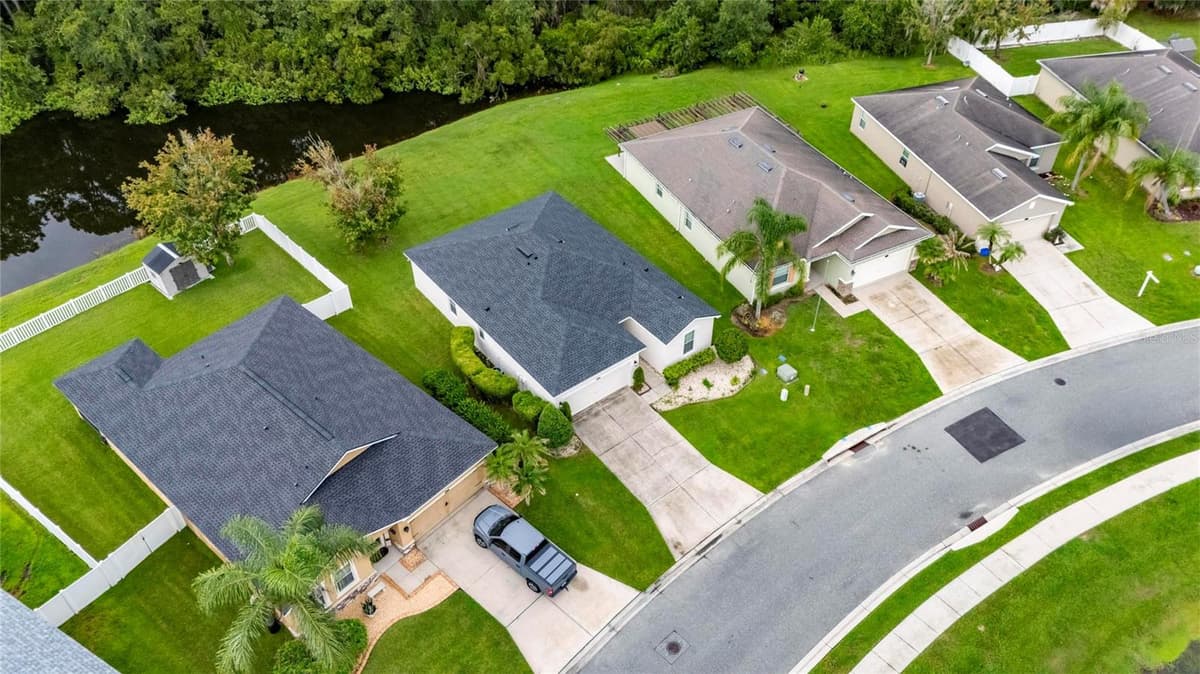 2637 WALDEN WOODS DRIVE — photo 43 of 43