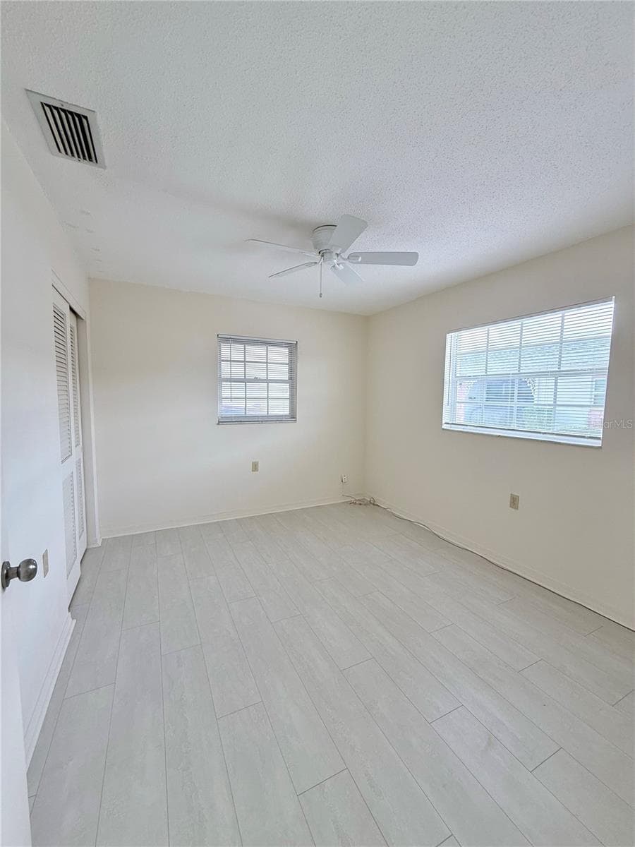 7847 39TH TERRACE — photo 9 of 22