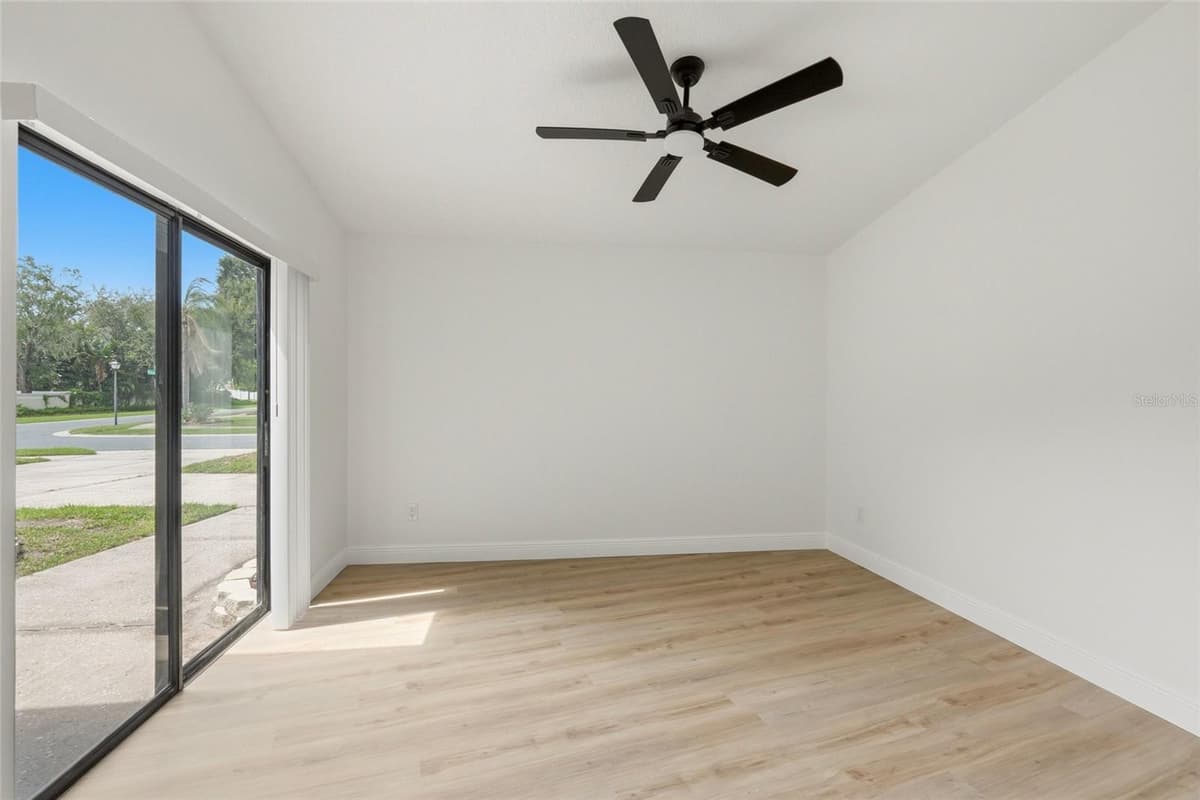 1736 PINE CREEK COURT — photo 21 of 50