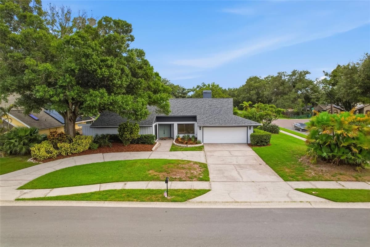 1736 PINE CREEK COURT — photo 41 of 50
