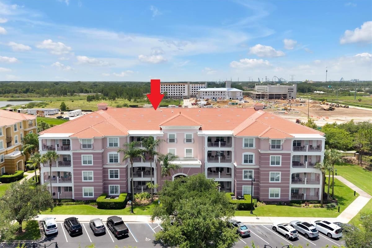 5048 SHOREWAY LOOP — photo 2 of 49