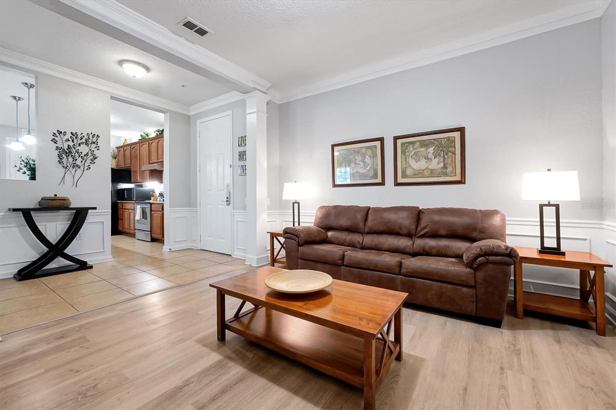 5048 SHOREWAY LOOP — photo 8 of 49