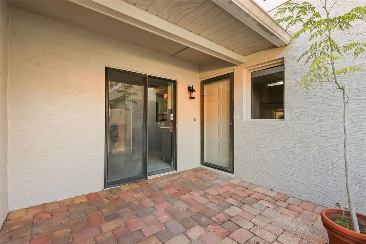 8209 SANDPOINT BOULEVARD — photo 30 of 36