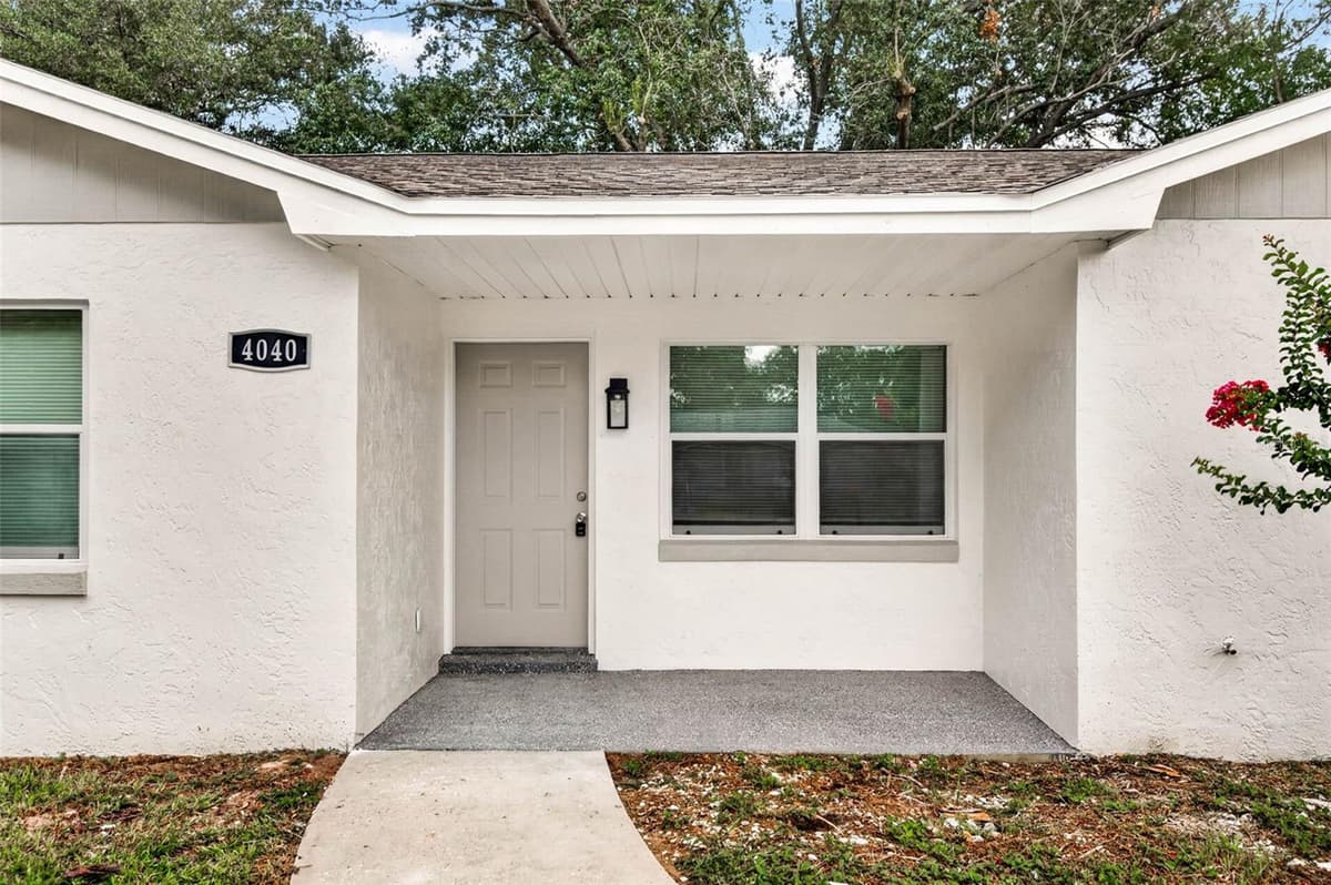 4040 TONYA COURT — photo 4 of 44