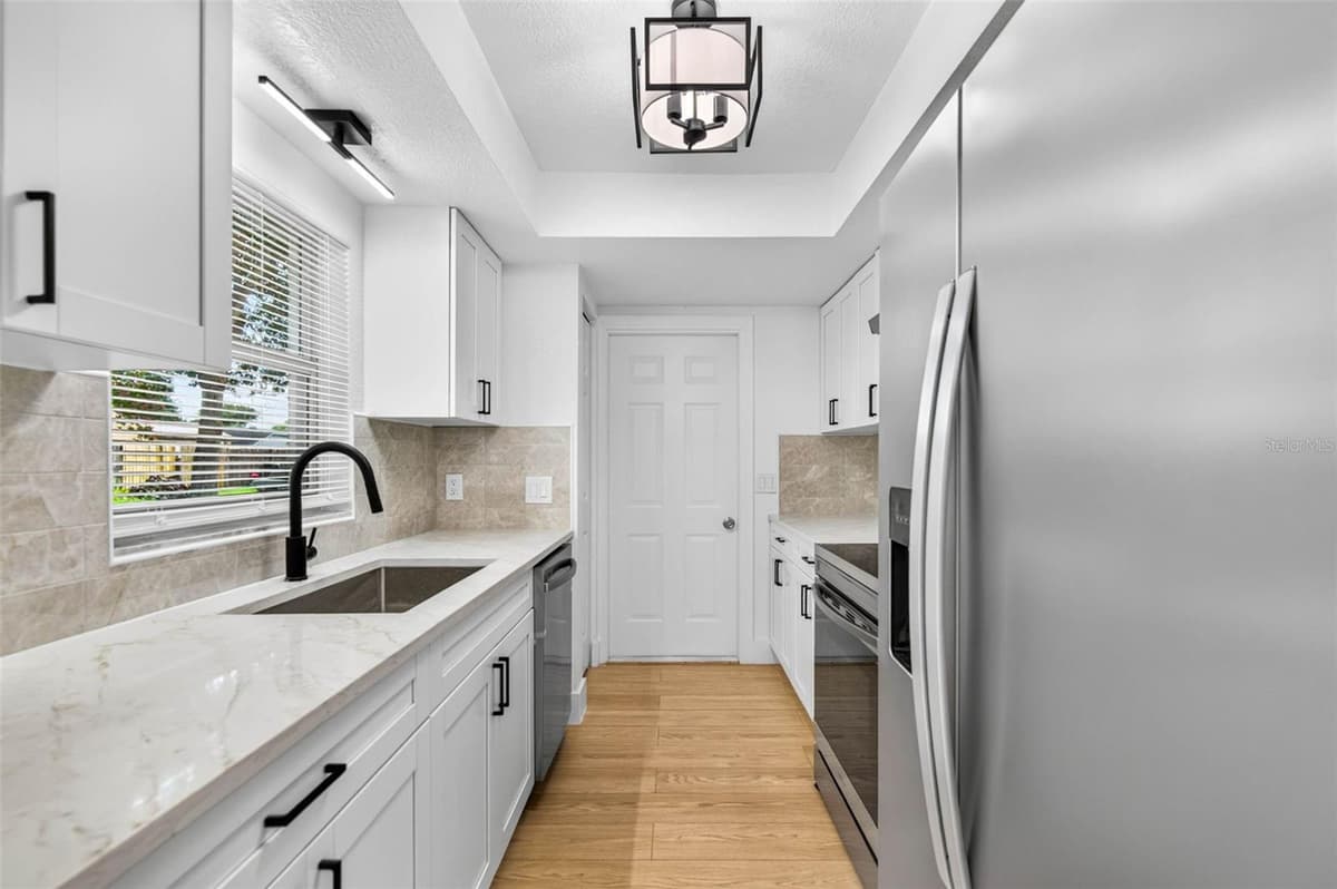 4040 TONYA COURT — photo 15 of 44