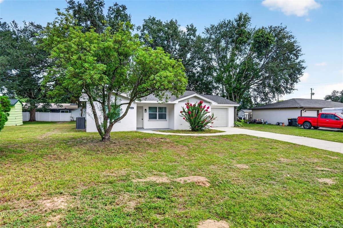 4040 TONYA COURT — photo 3 of 44