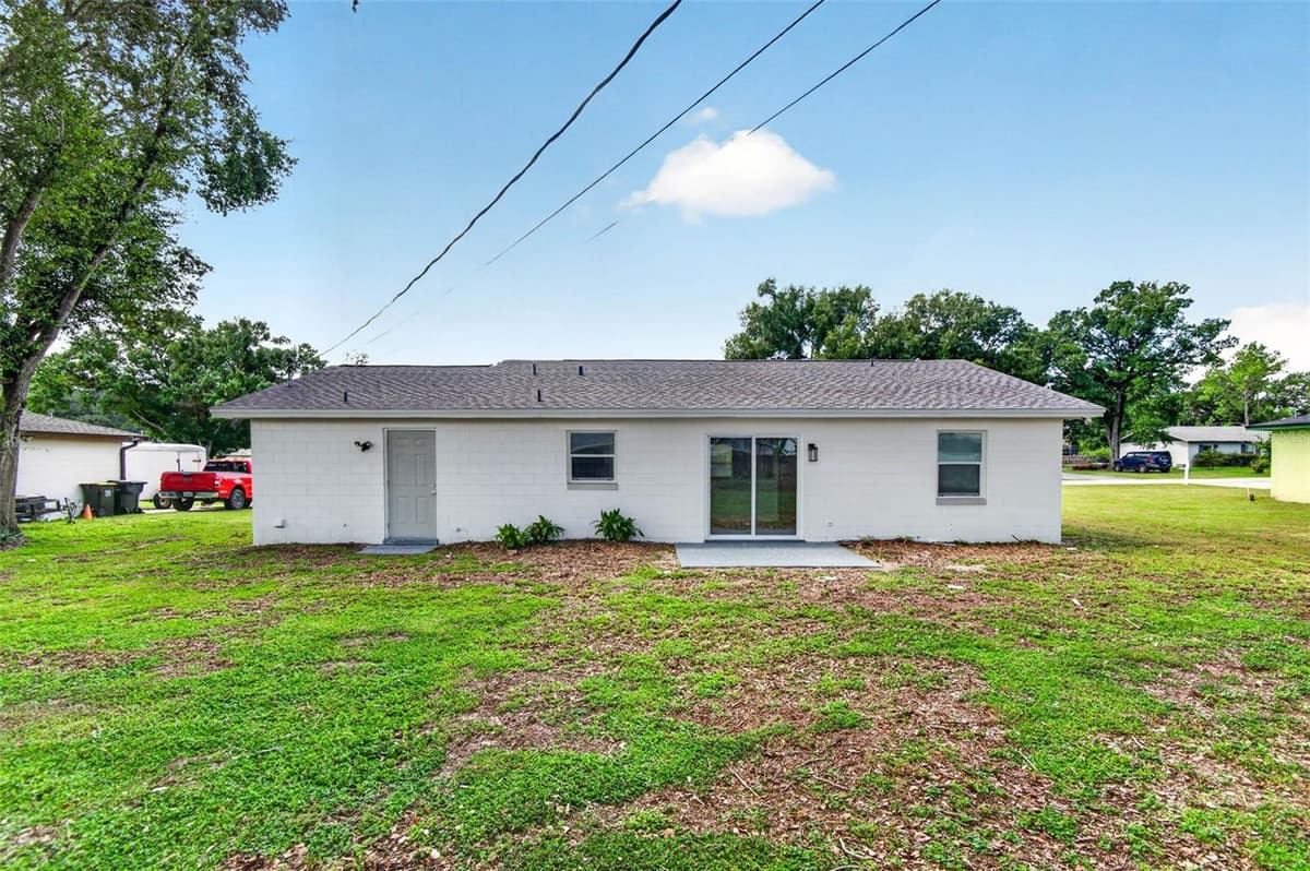 4040 TONYA COURT — photo 31 of 44