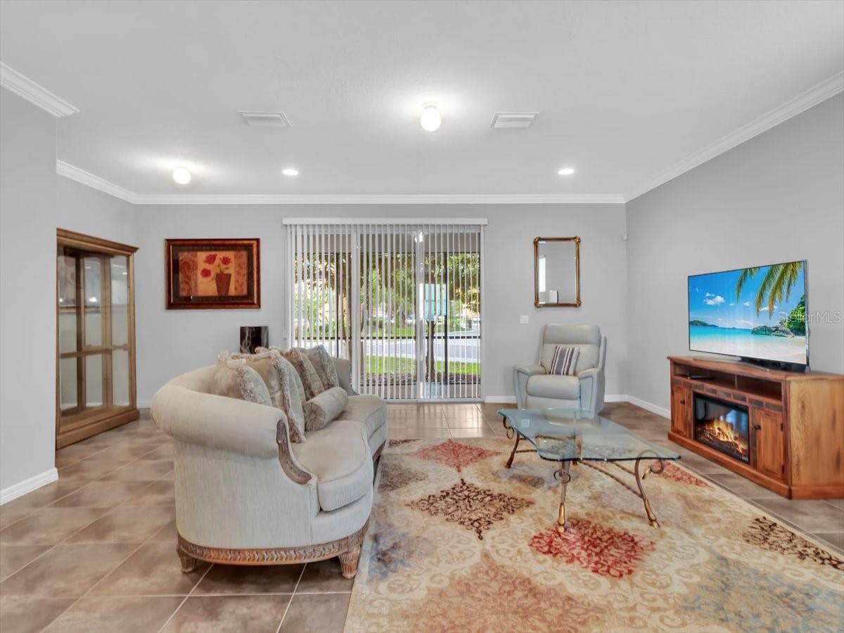 13901 RIVER WILLOW PLACE — photo 4 of 24