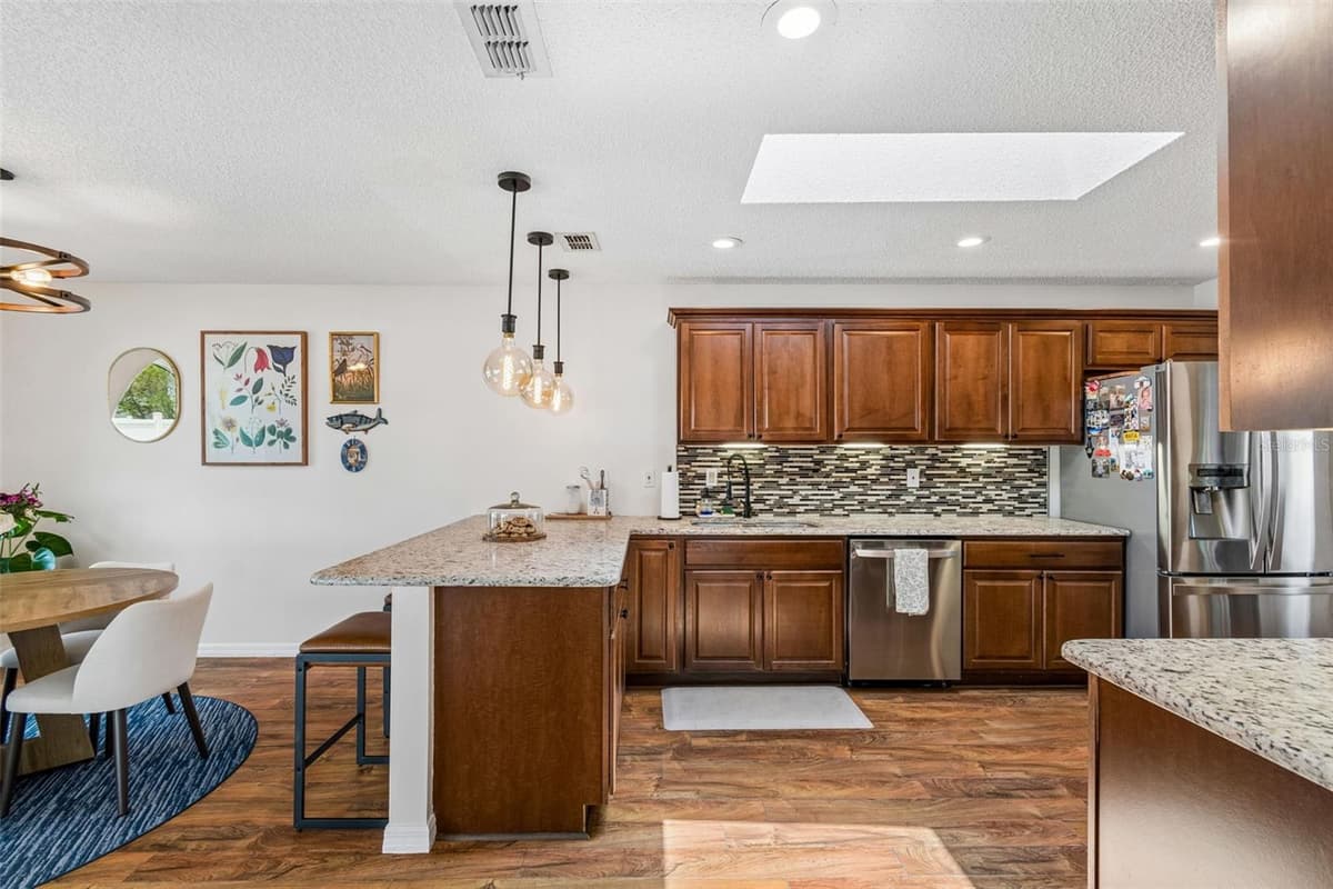 4636 WHITETAIL LANE — photo 8 of 46