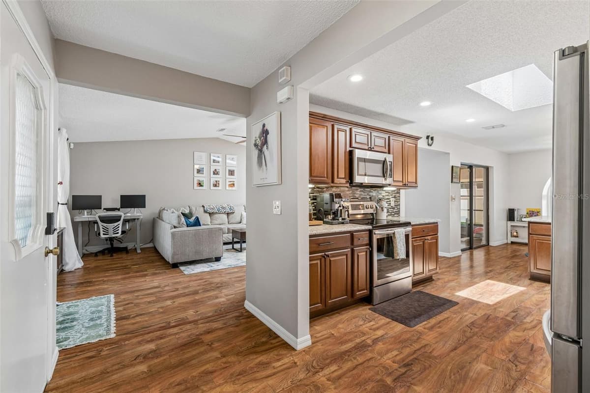 4636 WHITETAIL LANE — photo 5 of 46