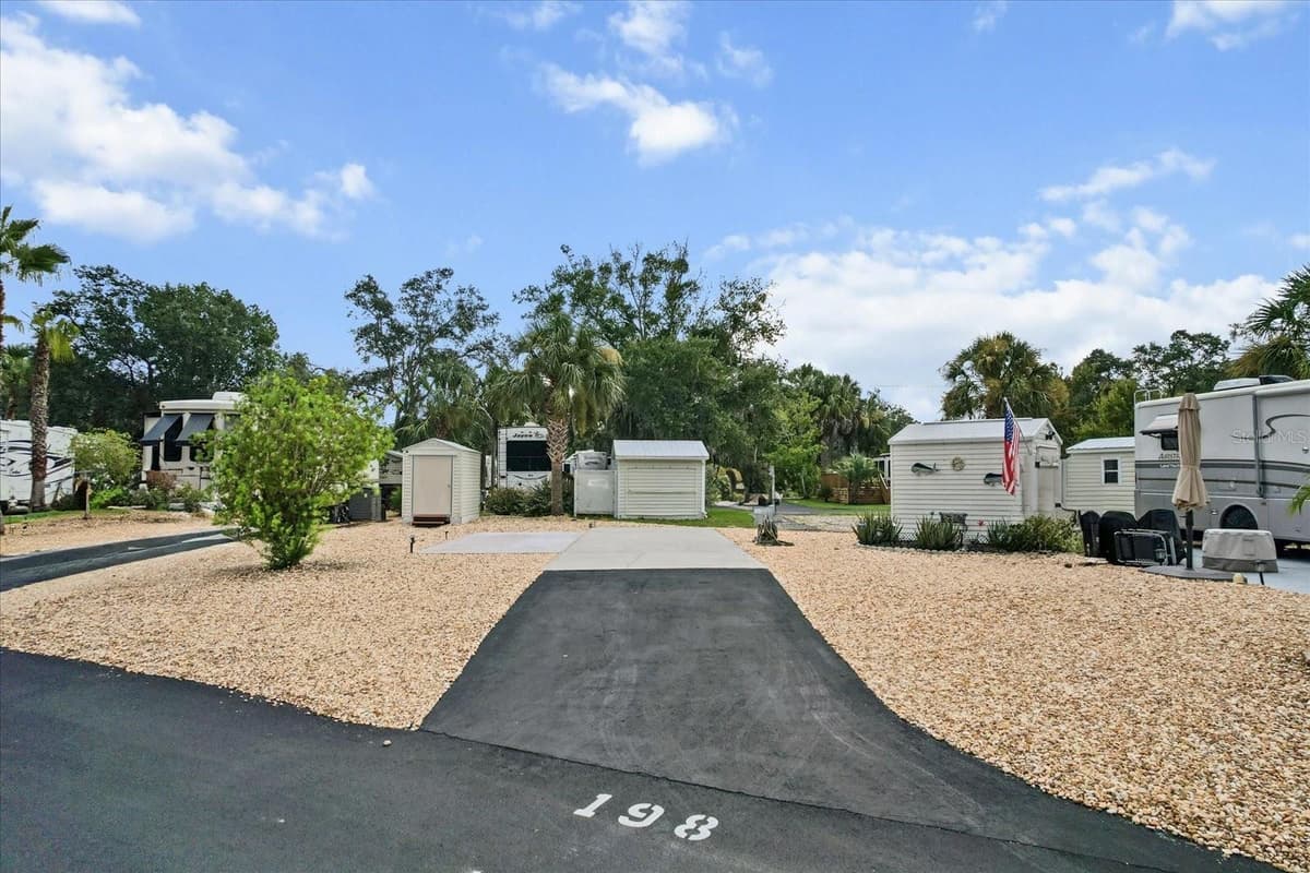 10173 SUNCOAST BOULEVARD — photo 1 of 1