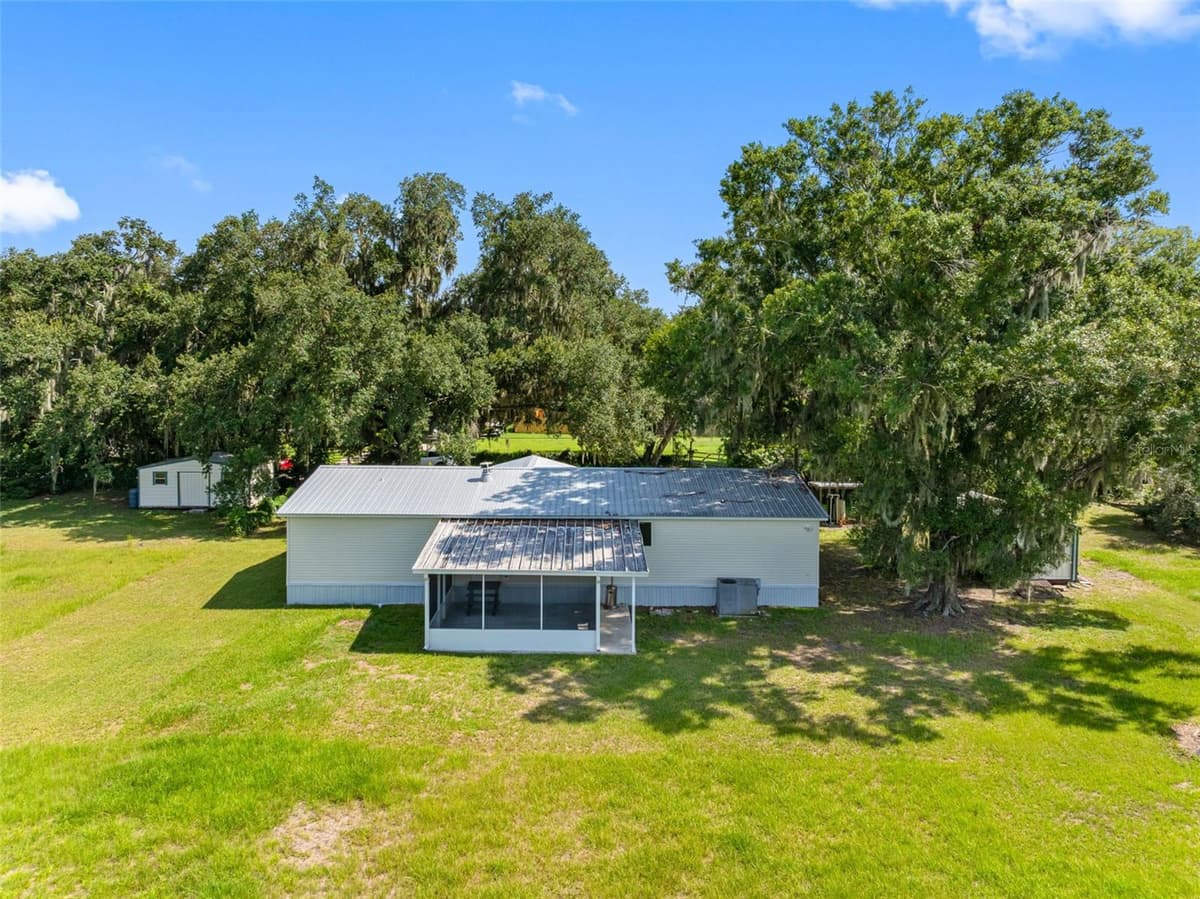 2806 LAWRENCE ROAD — photo 44 of 44
