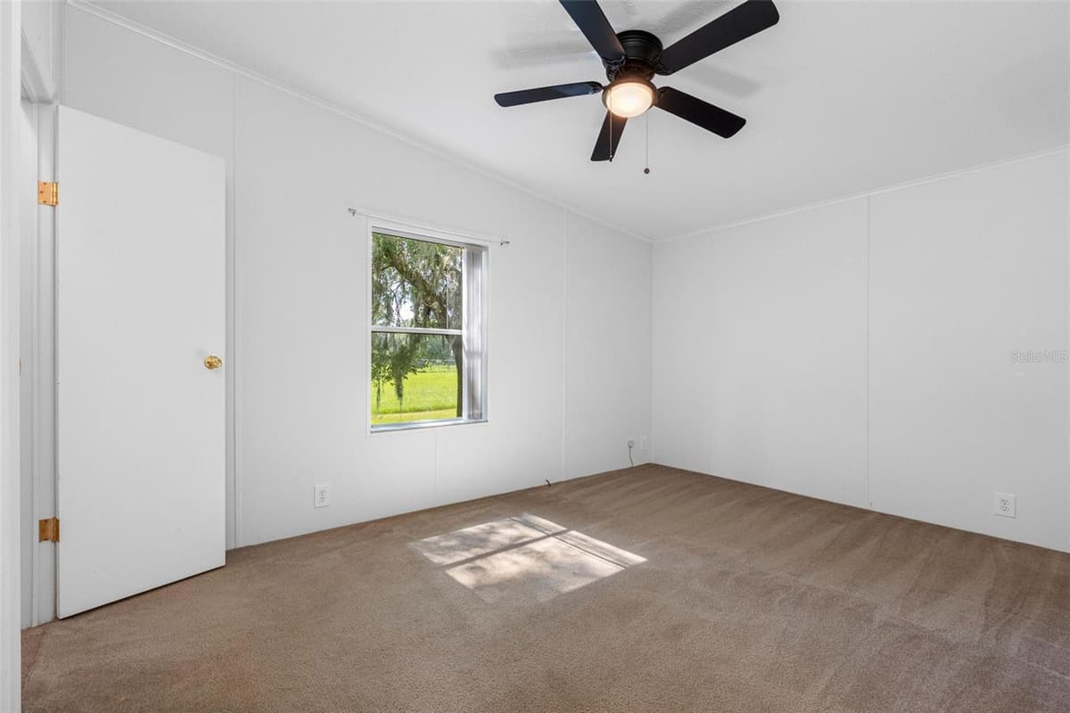 2806 LAWRENCE ROAD — photo 32 of 44