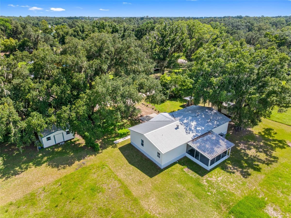 2806 LAWRENCE ROAD — photo 40 of 44