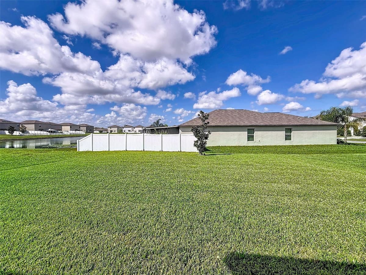 13360 WILLOW BLUESTAR LOOP — photo 9 of 22