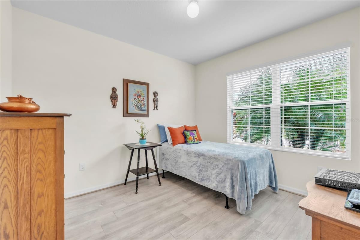 9527 SUNSTONE BOULEVARD — photo 15 of 30