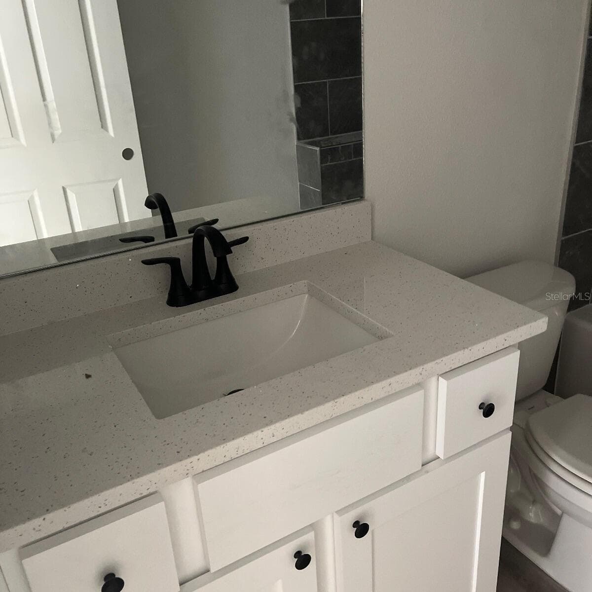 2990 TIMBERLAKE — photo 14 of 20
