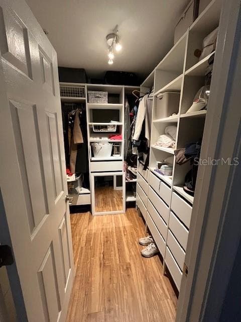 406 CEDAR AVENUE — photo 7 of 13