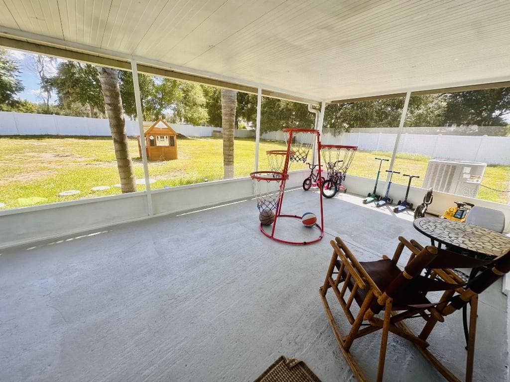 1831 KIM ACRES LANE — photo 13 of 15