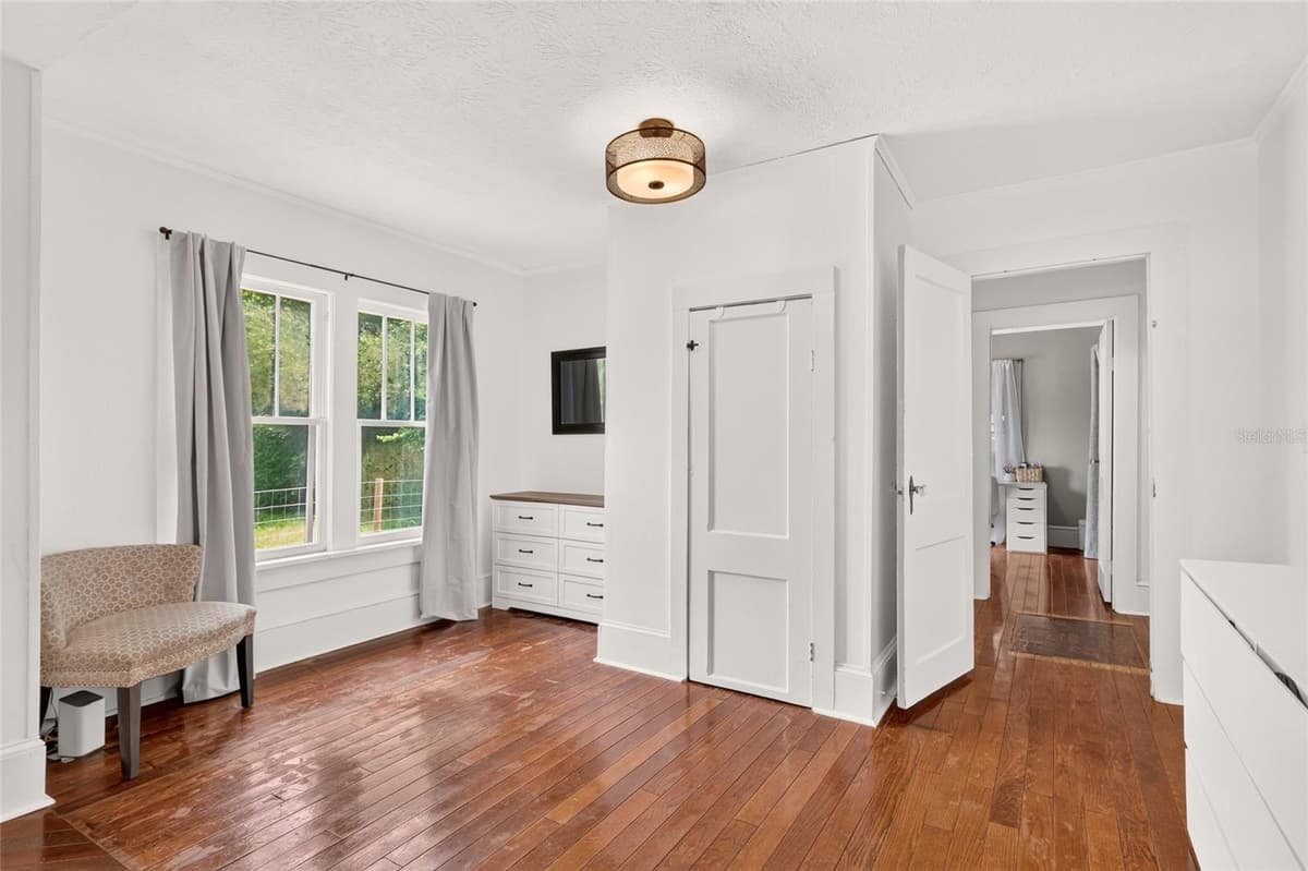 18727 251ST STREET — photo 19 of 39