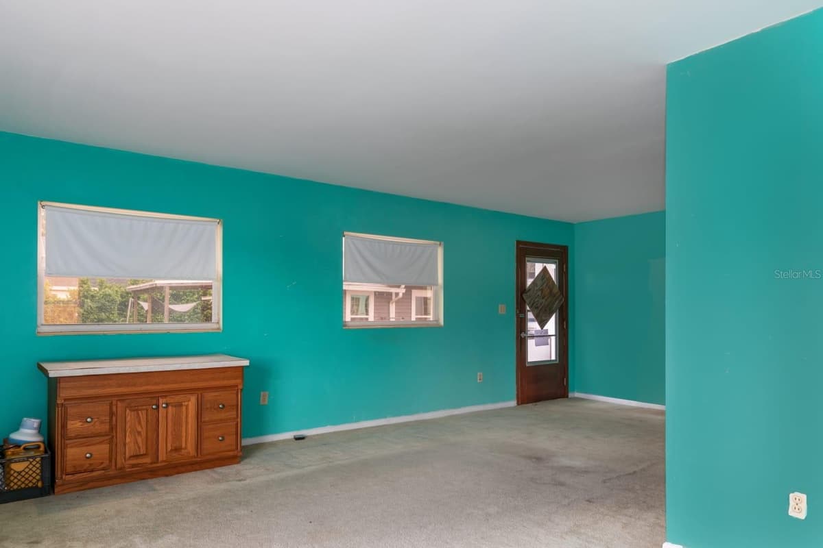 1116 LINE STREET — photo 12 of 31
