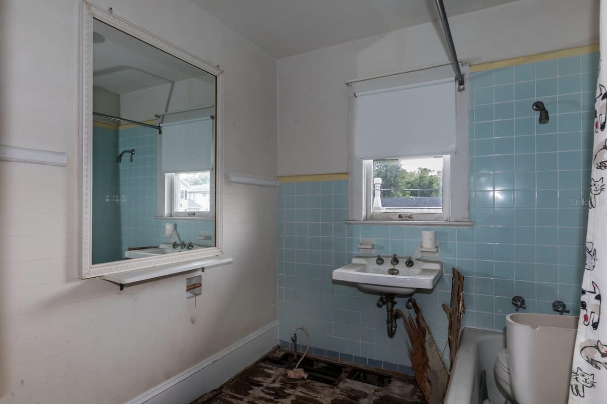 1116 LINE STREET — photo 18 of 31