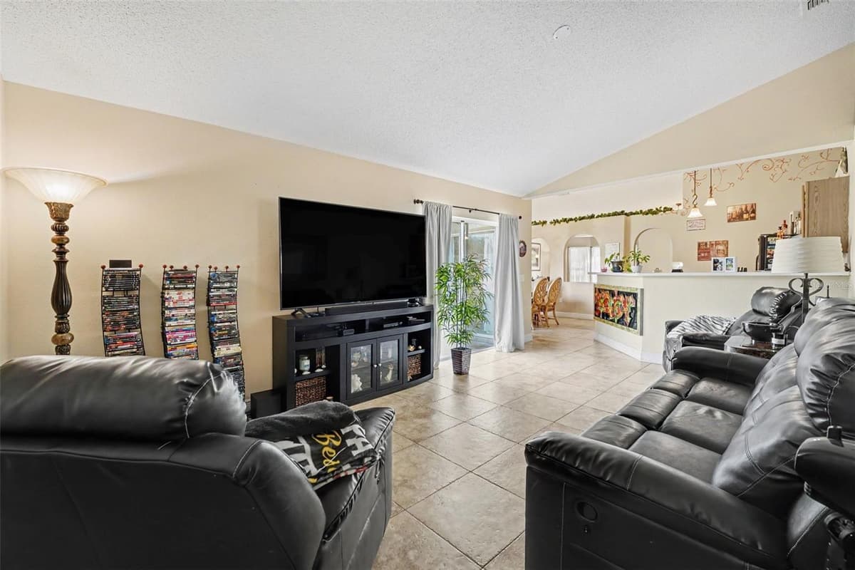 807 DEL PRADO DRIVE — photo 7 of 30