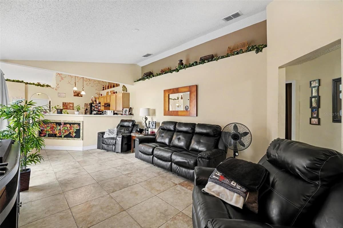 807 DEL PRADO DRIVE — photo 9 of 30