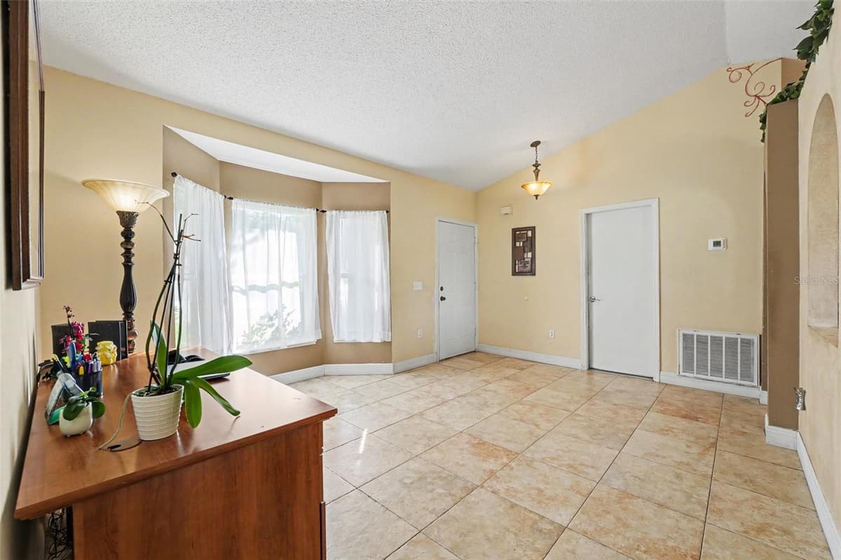 807 DEL PRADO DRIVE — photo 6 of 30