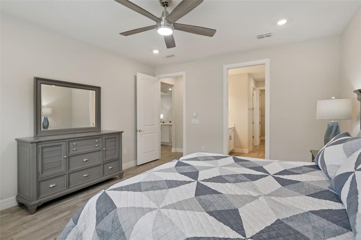 2546 DEL WEBB DR — photo 25 of 59