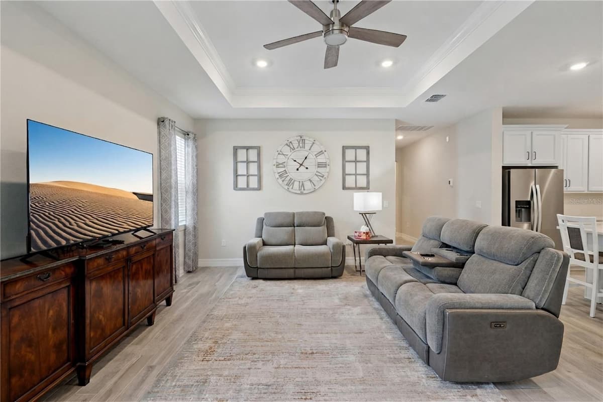 2546 DEL WEBB DR — photo 8 of 59