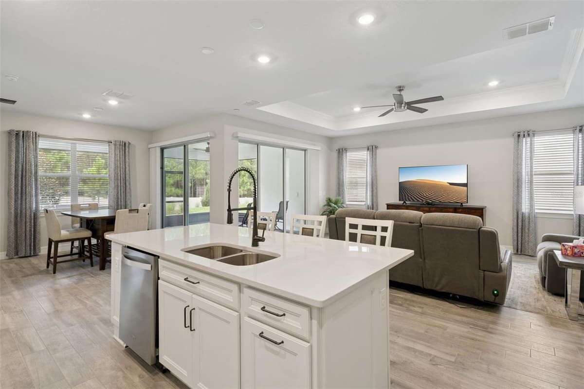 2546 DEL WEBB DR — photo 13 of 59