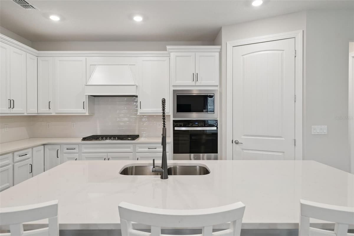 2546 DEL WEBB DR — photo 19 of 59