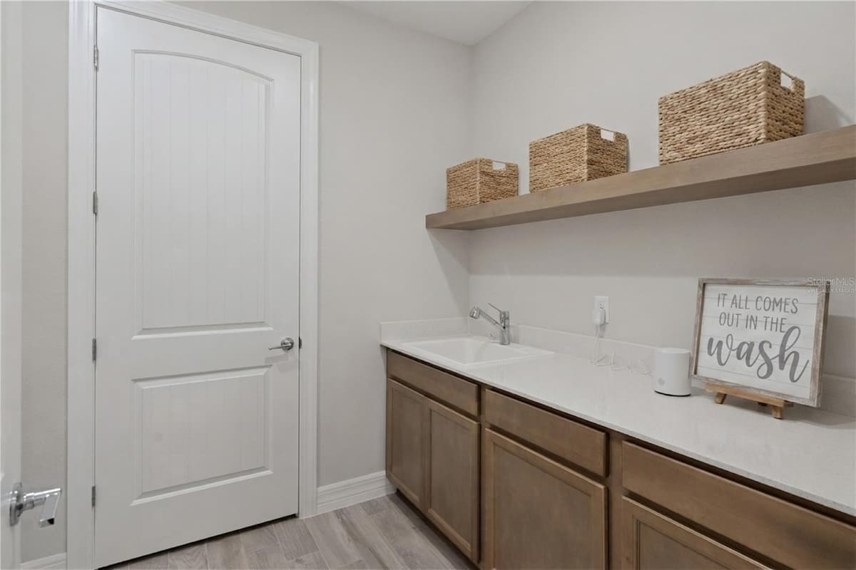 2546 DEL WEBB DR — photo 33 of 59