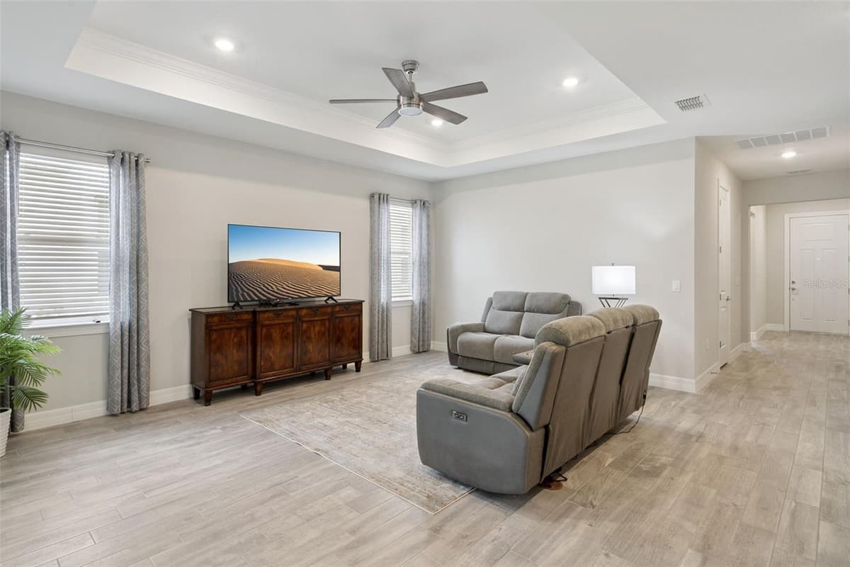 2546 DEL WEBB DR — photo 9 of 59