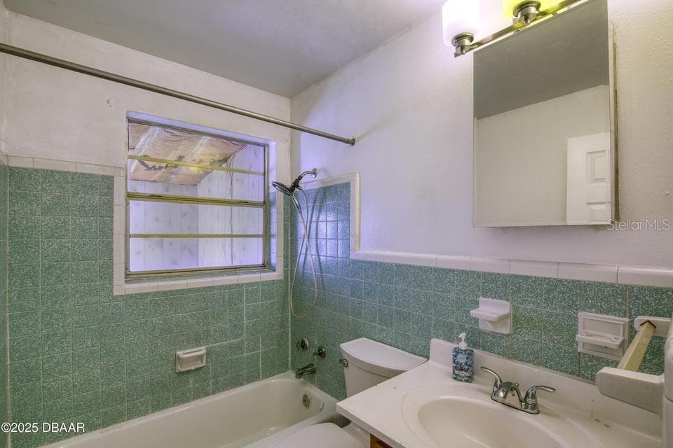 815 8TH STREET — photo 28 of 47