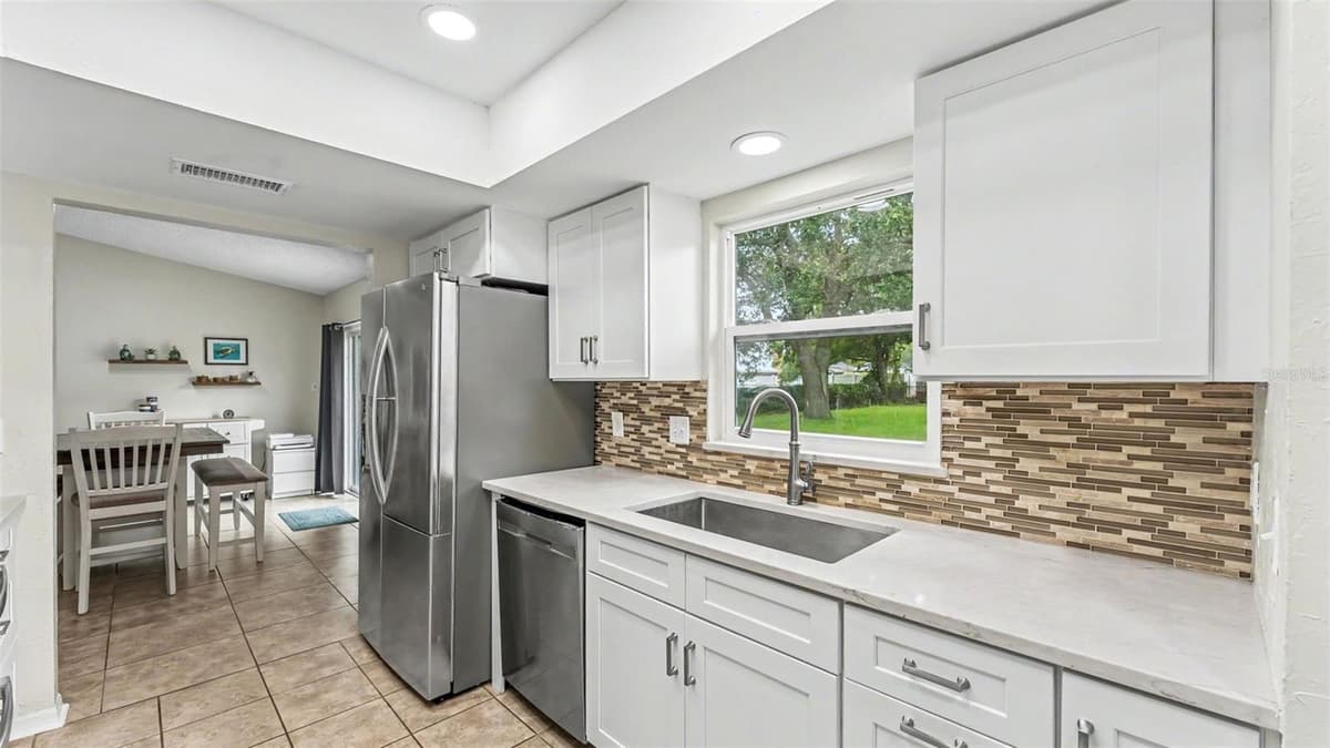 3505 CHRISTINA GROVES CIRCLE — photo 6 of 38