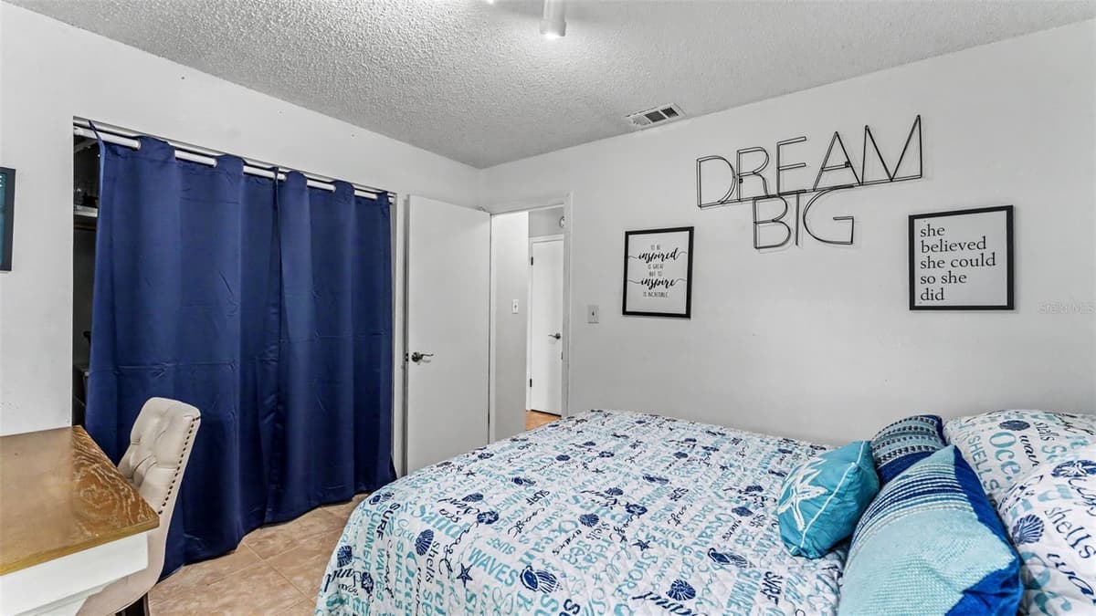 3505 CHRISTINA GROVES CIRCLE — photo 18 of 38