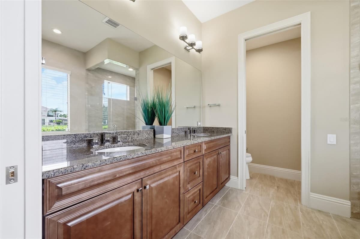 12102 MONTALCINO CIRCLE — photo 43 of 74