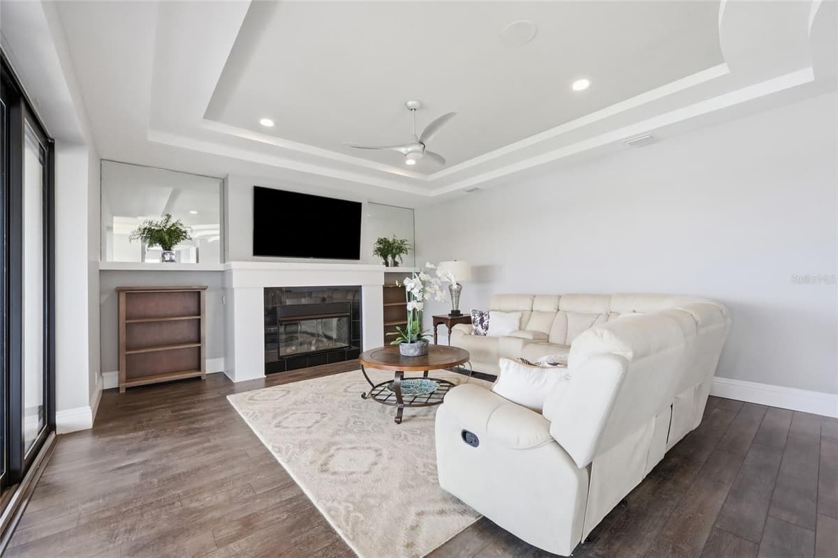 12102 MONTALCINO CIRCLE — photo 55 of 74