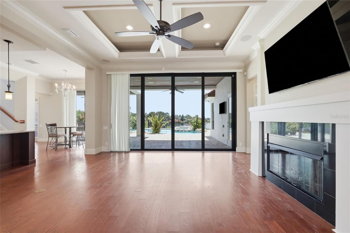 12102 MONTALCINO CIRCLE — photo 15 of 74