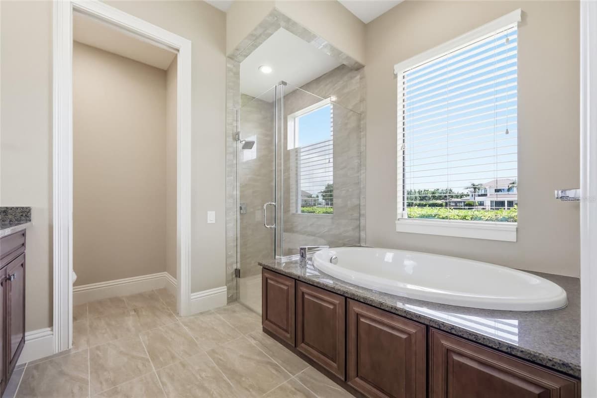 12102 MONTALCINO CIRCLE — photo 42 of 74