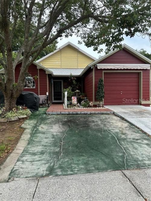 565 CONURE STREET — photo 1 of 1