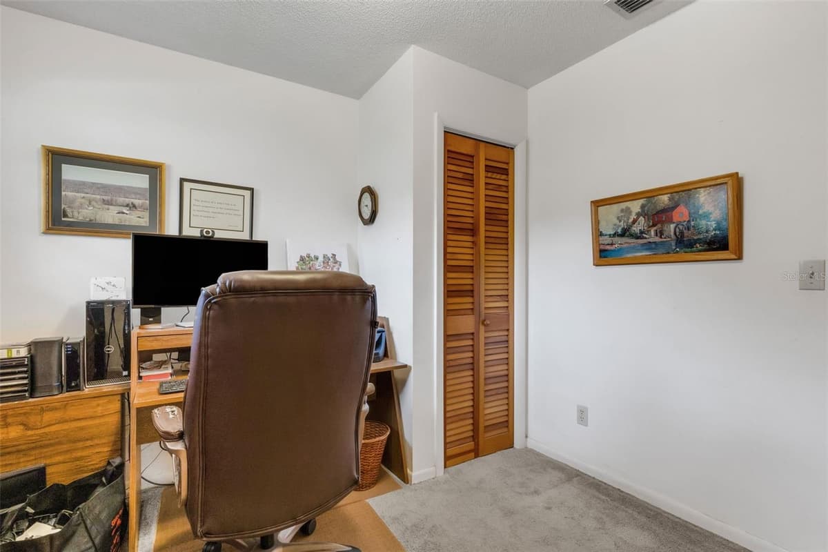402 ABERDEEN COURT — photo 27 of 35