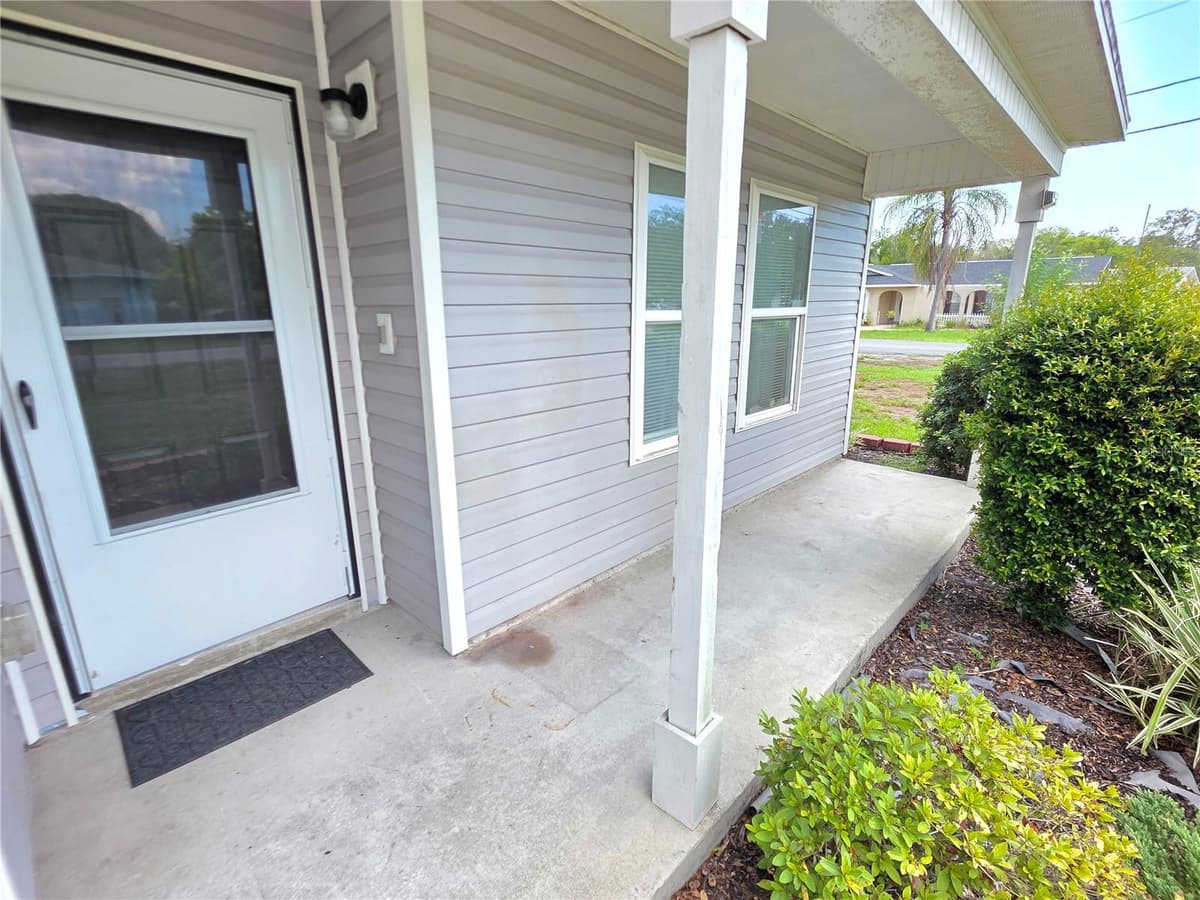 6210 ALDERWOOD STREET — photo 2 of 25
